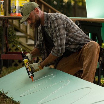 DynaGrip Heavy Duty Max Construction Adhesive