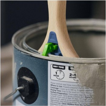 Wooster Hook & Hold Paint Brush - 2-1/2"