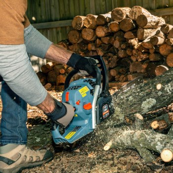 Senix 4QL 4-Cycle Gas Chainsaw - 16", 46cc