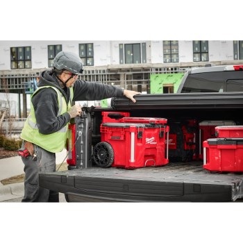 Milwaukee PACKOUT Rolling Tool Box