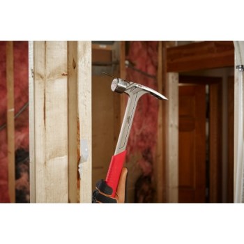 Milwaukee 28 oz Milled Face Framing Hammer