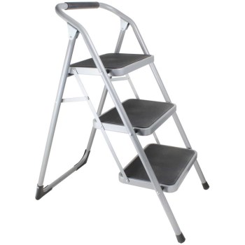 World & Main/cranbury Fq93000 Folding Step Ladder, 3 Steps